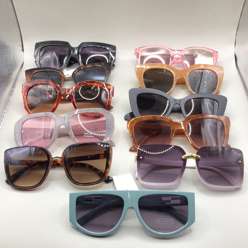 Curated bundle 11 trendy fashion style square + sunglasses variety of brands.